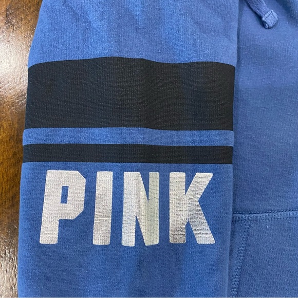 Woman Pink sweat jacket, size Sm - Picture 3 of 4